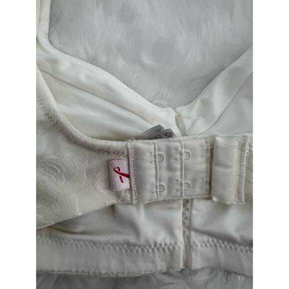 Wacoal 85276 Women’s Awareness Comfort Wire-Free Bra Size 34D Ivory - Picture 7 of 7